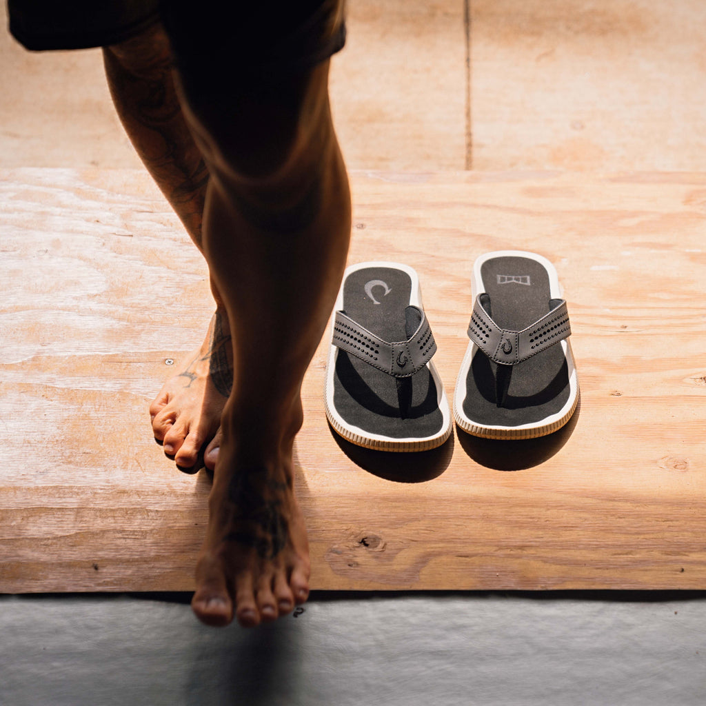 Ulele | OluKai x melin - Black
