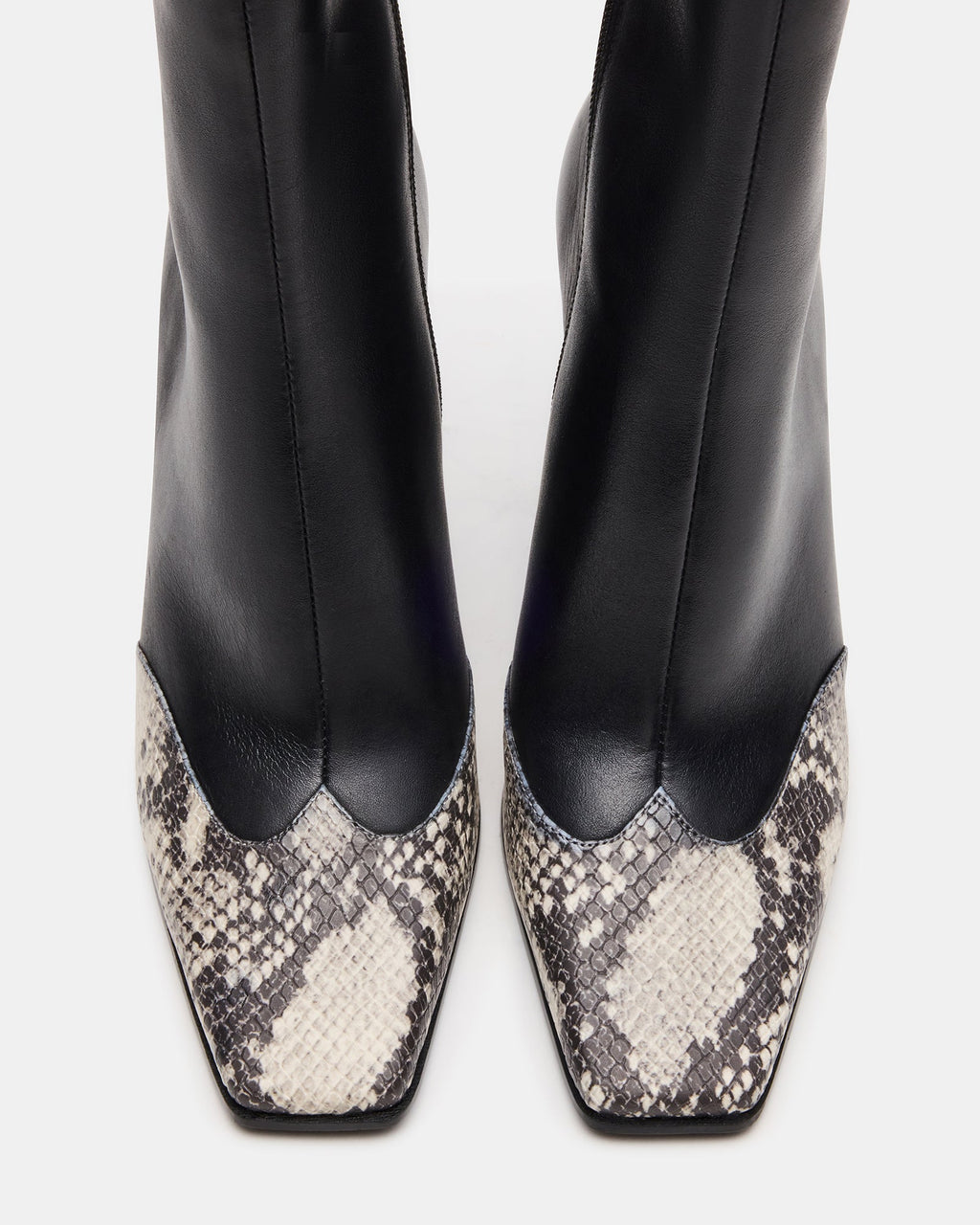 LYLE BLACK LEATHER WITH SNAKE