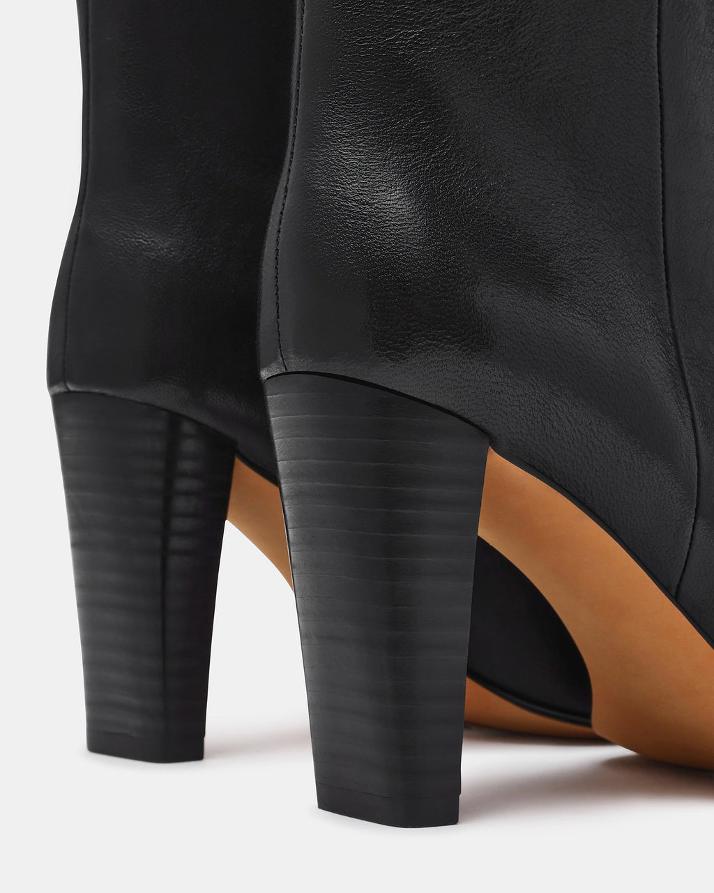 MAGNOLIA BLACK LEATHER