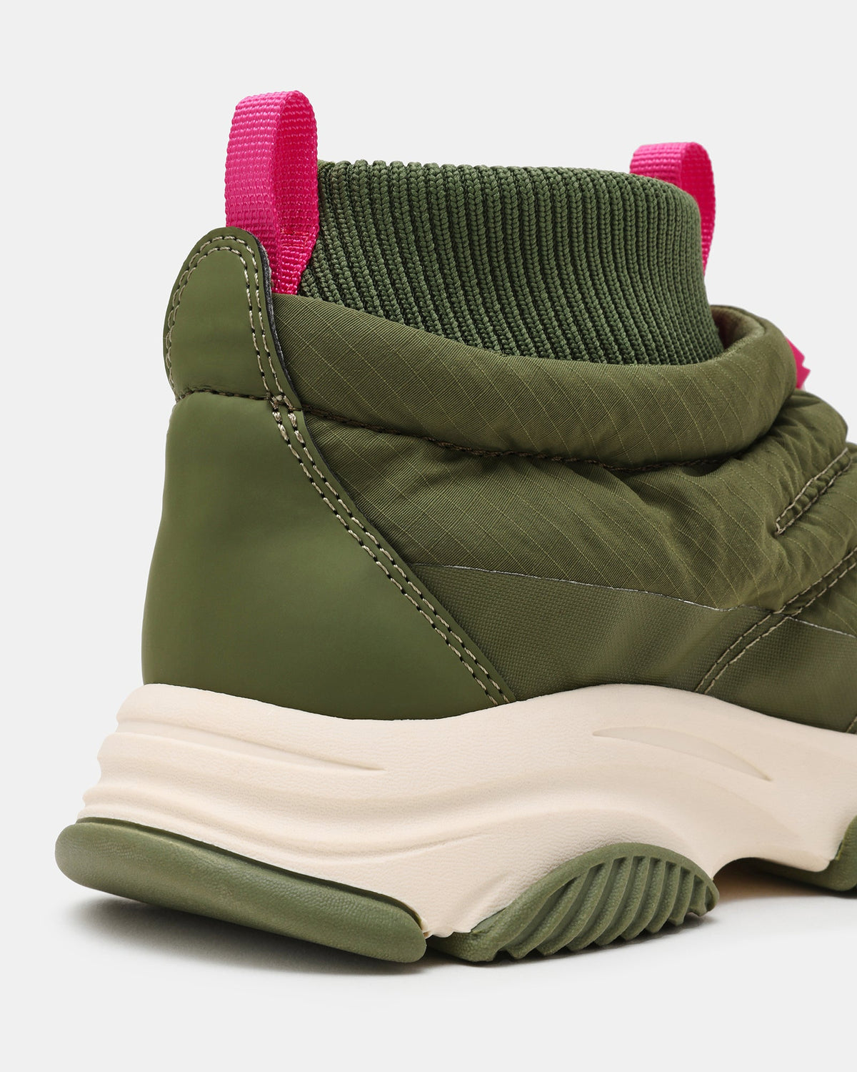 POLAR OLIVE